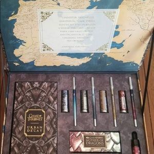 Urban Decay Game Of Thrones Vault